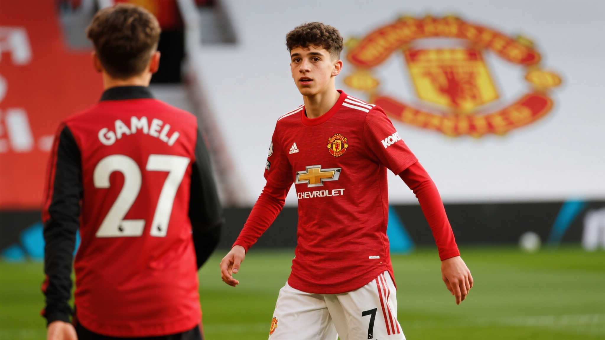 告别里尔4年征程！曼联前球员安赫尔-戈麦斯宣布离队